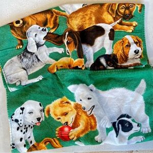 Set of 2 Vintage Hilasal Puppies Print Green Cotton Beach Towels 56”x28”